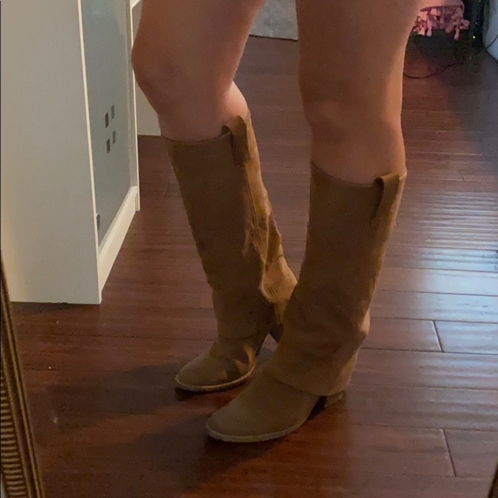 Leather boots